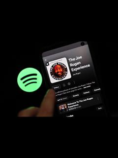 [x]Study finds 19% of Spotify users have unsubscribed over Joe Rogan ...