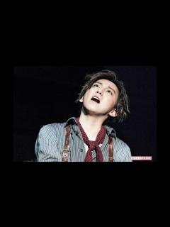 [x]SixTONES・京本大我、主演ミュージカルが念願の幕開け「愛が届いたんじゃないかな」 - YouTube