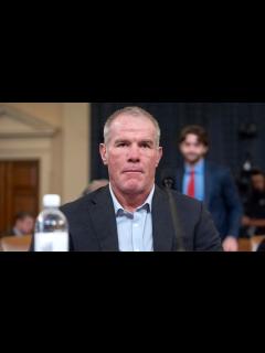 [x]NFL legend Brett Favre thanks God, family after Parkinson's disease ...